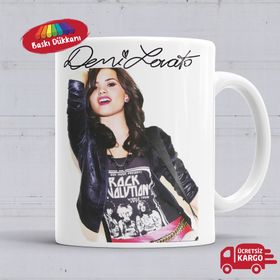 Demi Lovato Porselen Kupa Bardak