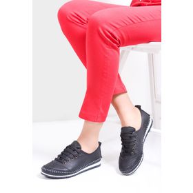 Deripabuc DP16-0061 Siyah Hakiki Deri Kadın Babet