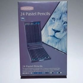 Derwent Pastel Pencil 24`lü Ahşap Kutu Pastel Kalem Seti