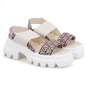 Desa 29048 Monogram Desenli Bej Topuklu Kadın Sandalet