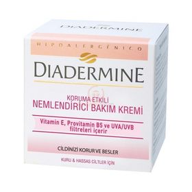 Diadermine Essential Care 50 ml Nemlendirici Bakım Kremi
