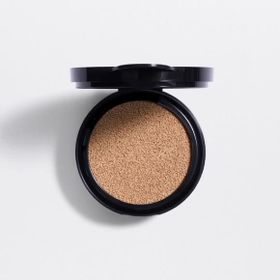 Dior Forever Cushion 040 Honey Beige Fondöten