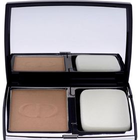Dior Forever Natural Velvet Compact 4N Fondöten