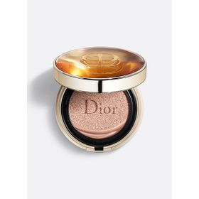 Dior Prestige Le Cushion 010 Ivory Fondöten