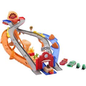 Disney JFL57 Pixar Cars Radiator Springs Yarış ve Kurtarma Pisti Oyun Seti