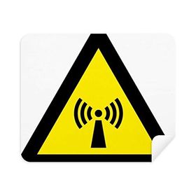 Dıythinker 2 Adet Süet Kumaş Uyarı Sembolü Sarı Siyah Radyasyon Üçgen Telefon Ekran Temizleyici ve Gözlük Temizleme Bezi