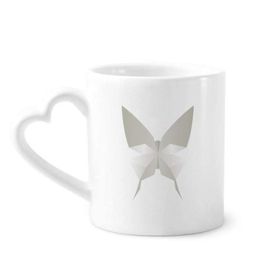 Dıythinker 340 ml Beyaz Kelebek Origami Soyut Desenli Kahve Kupası