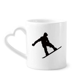Dıythinker 340 ml Kalp Saplı Jumping Skateboarding Spor Siyah Silüet Kahve Seramik Kupa