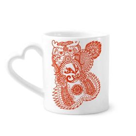 Dıythinker 340 ml Kalp Saplı Kırmızı Opera Maskesi Kağıt Kesim Desenli Kahve Seramik Kupa