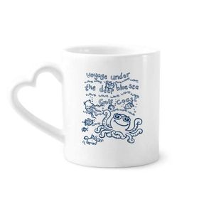 Dıythinker 340 ml Kalp Saplı Mavi Ahtapot Deniz Yaşamı Desenli Kahve Seramik Kupa