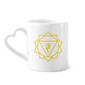 Dıythinker 340 ml Kalp Saplı Totem Desenli Üçgen Çiçek Kahve Kupaları Seramik Kupa