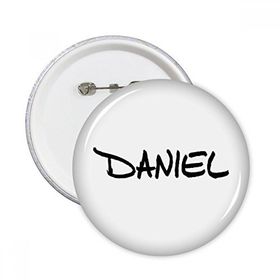 Dıythinker 5 Adet L Özel El Yazısı İngilizce İsim Daniel Yuvarlak İğneler Rozet Düğme Giysi Dekorasyon
