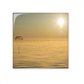 Dıythinker Altın Parlak Güneş Kapamaları Yangın Balonu İllüstrasyon 10x10 cm Seramik Karo