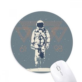 Dıythinker Evren ve Uzaylı Uzay Adamı Baskılı Yuvarlak Kaymaz Kauçuk Mouse Pad