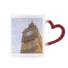 Dıythinker Kırmızı Çok Renkli Big Ben Mavi Gökyüzü Beyaz Bulutlar Şekil Isıya Duyarlı Kalp Kupa