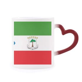 Dıythinker Kırmızı Çok Renkli Ekvator Gine Ulusal Bayrağı Afrika Isıya Duyarlı Kalp Kupa