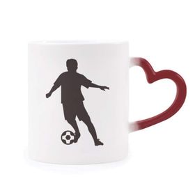 Dıythinker Kırmızı Çok Renkli Futbol Sporları Futbol Silüeti Isıya Duyarlı Kalp Kupa