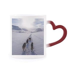 Dıythinker Kırmızı Çok Renkli Köpek Hayvan Kar Husky Resim Şekil Isıya Duyarlı Kalp Kupa