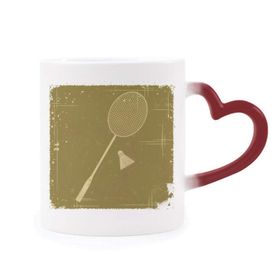 Dıythinker Kırmızı Çok Renkli Spor Badminton İllüstrasyon Desen Isıya Duyarlı Kalp Kupası
