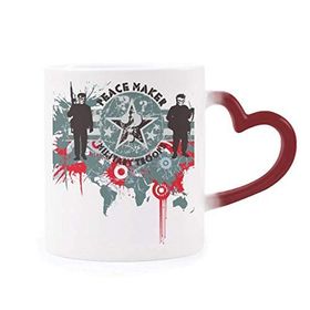 Dıythinker Kırmızı Çok Renkli Yıldızlı Savaş Barış Deseni Grafiti Sokak Şekil Isıya Duyarlı Kalp Kupa
