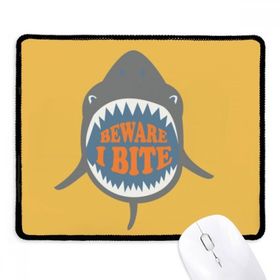 Dıythinker Siyah Beware I Bite Shark Illustrate Kaymaz Fare Altlığı