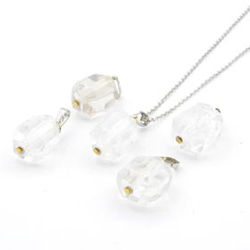 Doğal Kristal Kuvars 006 Kolye Ucu