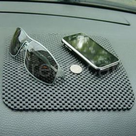 Dreamcar 33011 Siyah Kaydırmaz 1. Kalite 460 gr/m2 Torpido Ped