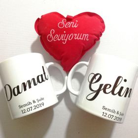 E-Hediyeci 8682005649631 Kişiye Özel Gelin Damat Temalı Yastıklı İkili Kupa Seti
