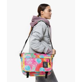 Eastpak EK00026E3O91-001 Çok Renkli Delegate Unısex Omuz Çantası