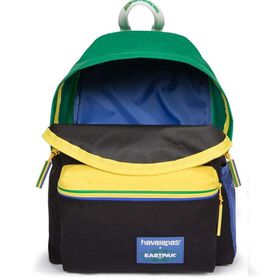 EastPak VFE-EK000620E081 Padded Pak'R Havaıanas Mıxed Black Okul Sırt Çantası