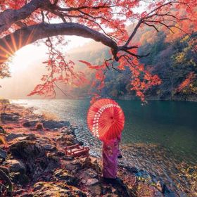 Educa 18455 Katsura River'de Gündoğumu 1000 Parça Puzzle