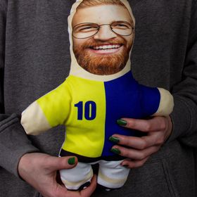 Ejoya 107079 Şampiyon Futbolcu Peluş Oyuncak
