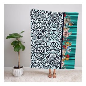 Ejoya 90536 Modern Desenli Polar TV Battaniyesi