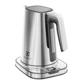Electrolux EEWA 7800 2400 W 1.7 lt Kapasiteli Su Isıtıcı