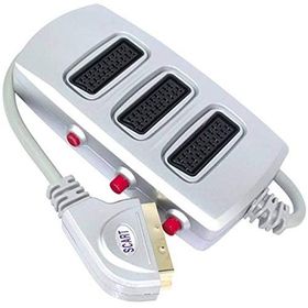 Elektromer 3'lü Silver Butonlu Scart Dağıtıcı