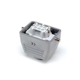 Emas EBM06PU30 Metal 6 Kontak 16A Üstten Girişli Uzatma Tipi Priz