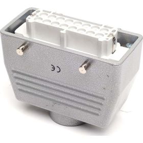Emas EBM24PU30 24 Kontaklı 16 A PG21 Metal Seri Uzatma Prizi