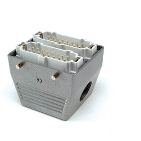 Emas EBM32FU10 32 Kontaklı 16 A Pg21 Metal Seri Uzatma Fişi