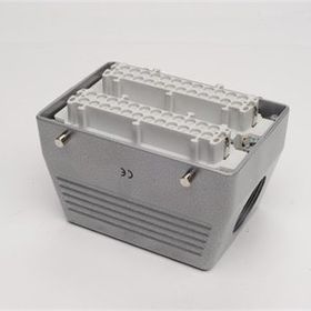 Emas EBM48PU10 Metal 48 Kontak 16A Yandan Girişli Uzatma Tipi Priz