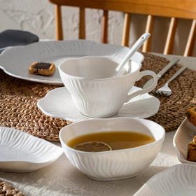Emsan Flowery Porselen 6 Kişilik 30 Parça Kahvaltı Takımı