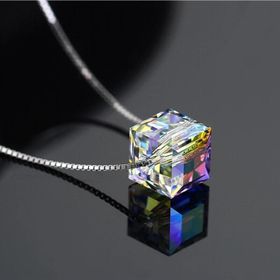 Enesstore Gümüş Swarovski Taşlı Kadın Küp Gümüş Kolye