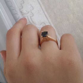 Engin Gold Oniks Taşlı Rose Altın Yüzük