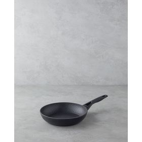 English Home 22 CM Siyah Pro Grade Indüksiyon Tabanlı Tava