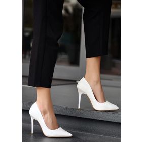 Erbilden Hillar Beyaz Cilt Stiletto Ayakkabı