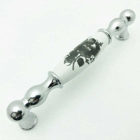 Es-Al Top Kapı 128 Gül Desenli Kulp