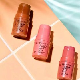 Essence 50 Baby Got Allık