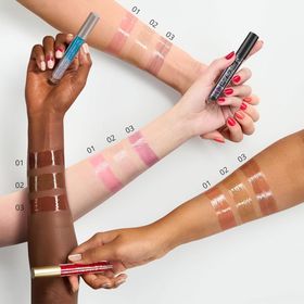 Essence Extreme Dolgunlaştırıcı Dudak Parlatıcısı