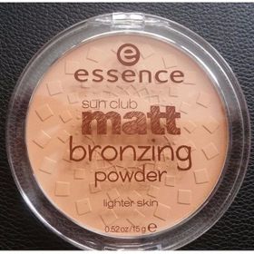 Essence Matt Bronzing 01 Pudra