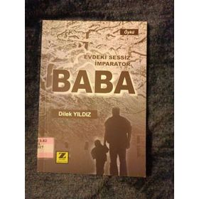 Evdeki Sessiz İmparator Baba - Sahafiye Kitap