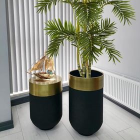 Evdeniste Dekoratif Eskitme Darbuka Siyah 70 cm Saksı +60 cm Sehpa